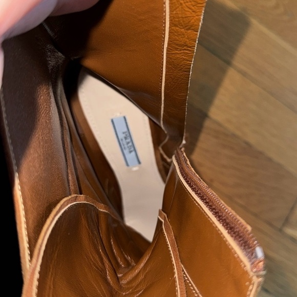 Prada suede laced up boots - Picture 6 of 6